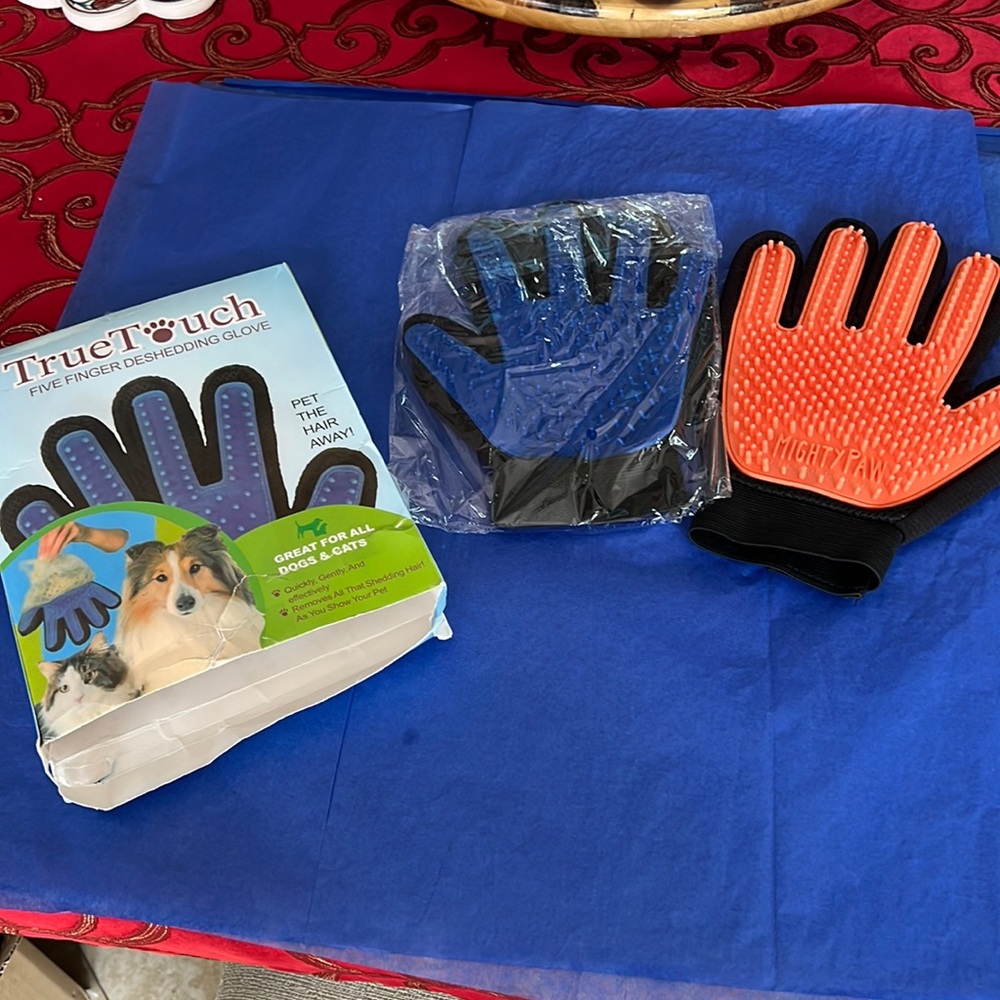 True Touch de shedding gloves